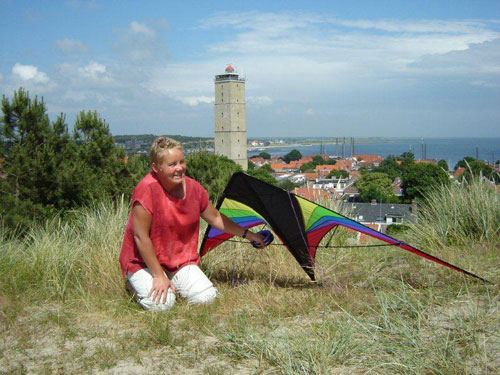 Mathilde de Graaff met vlieger
